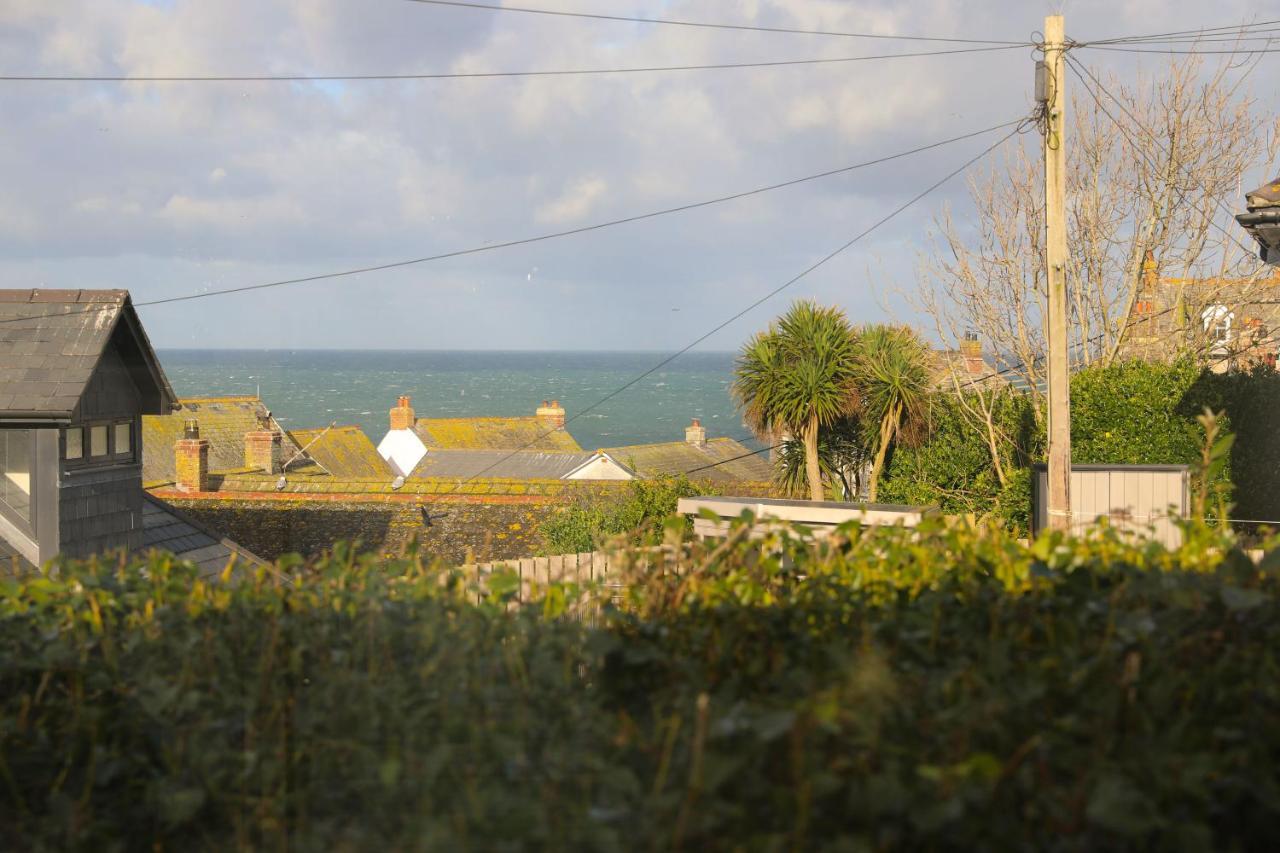 Tamarisk, Port Isaac Bay Holidays Exterior photo